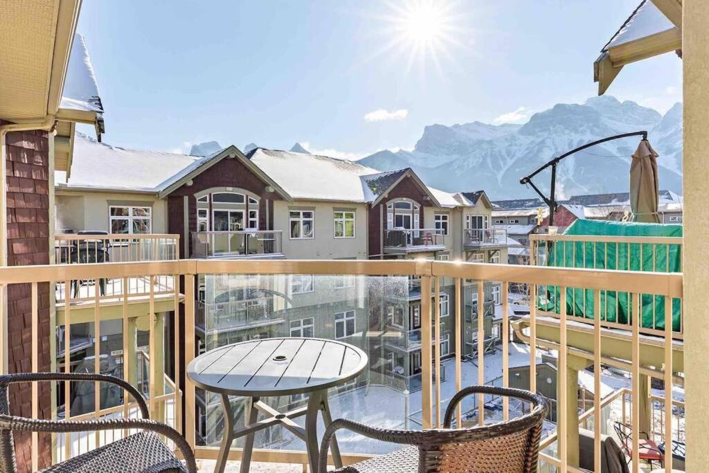 Lux 2Br 5Bd Suite Mountain View! Canmore Exterior photo